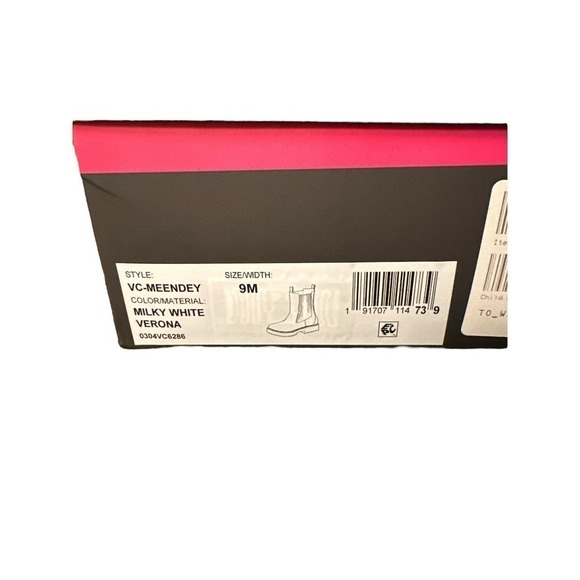 Vince Camuto Women's Meendey Chelsea Pull On Bootie Boot Size 9M Milky White NIB - Picture 8 of 8